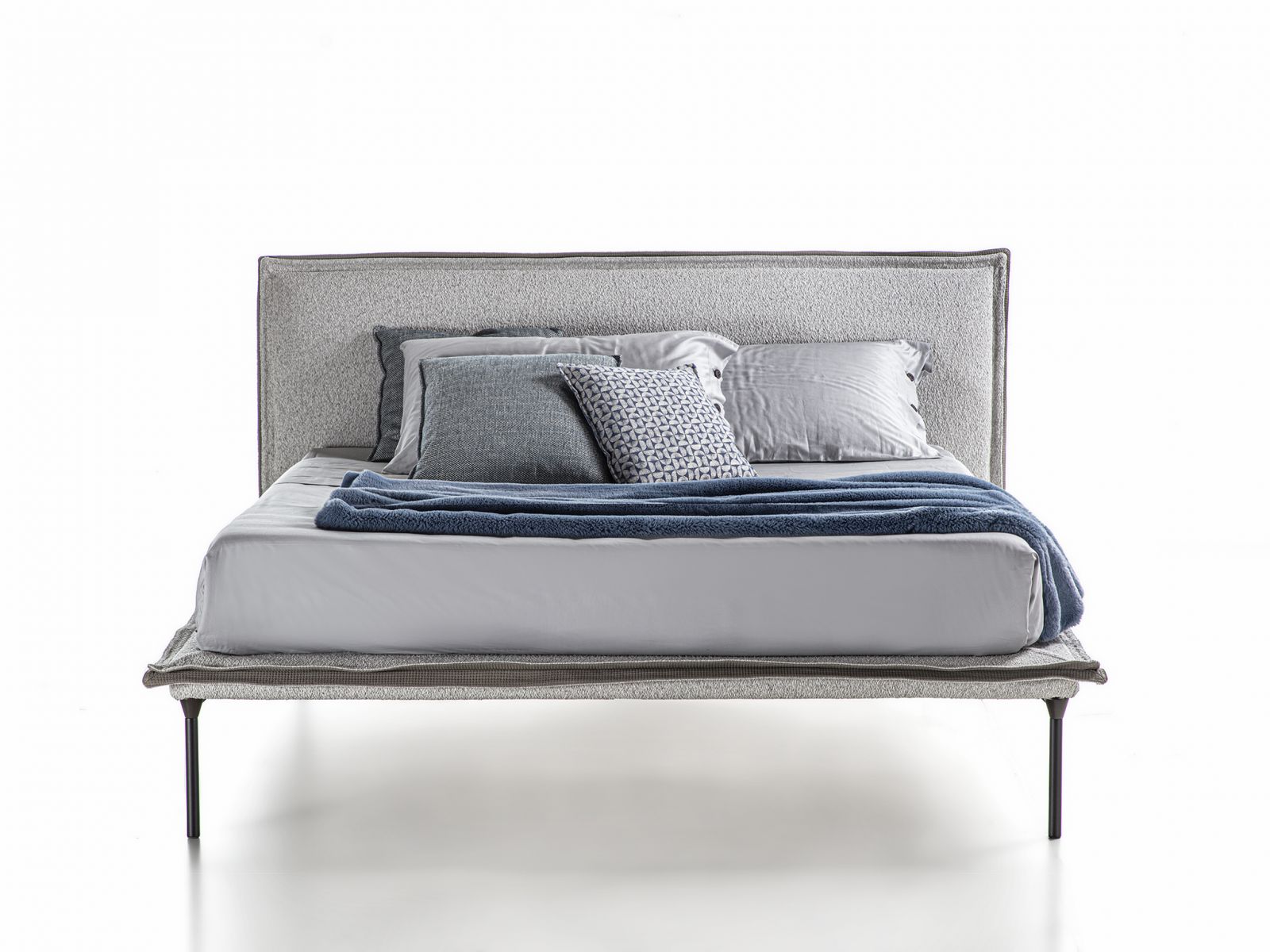 levi-06_full_1676396782